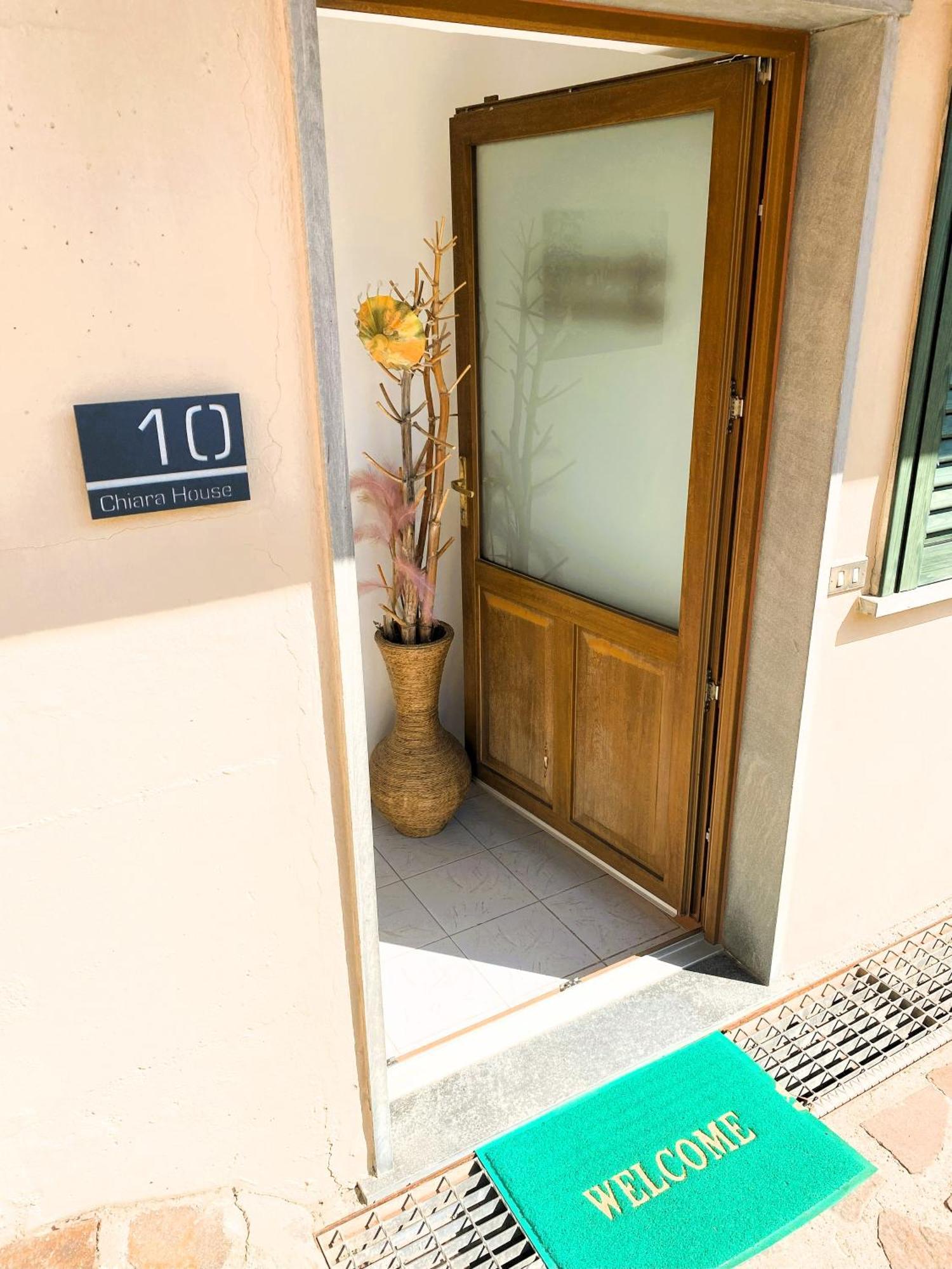 Chiara House Διαμέρισμα Barga Εξωτερικό φωτογραφία